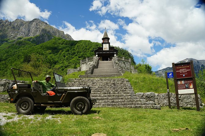 Amazing Willys Jeep Adventure - Taking the high mountain roads to Trenta