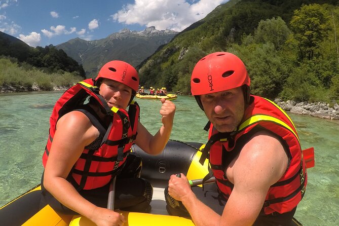 CLASSIC RAFTING on Soča river - A family-friendly outing with a physical edge