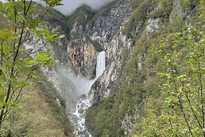 Day Trip in Triglav National Park from Bled - Lake Jasna and the final photo stop