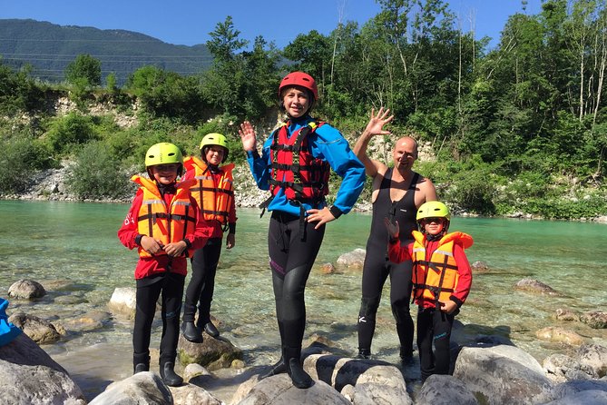 FAMILY RAFTING on Soča river - A mild route with small rapids and swim time