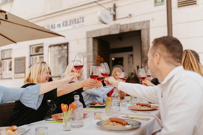 Food & Wine Tour Ljubljana - Local Foodie Adventure in Slovenia - Stari trg: the main meal and wine tasting