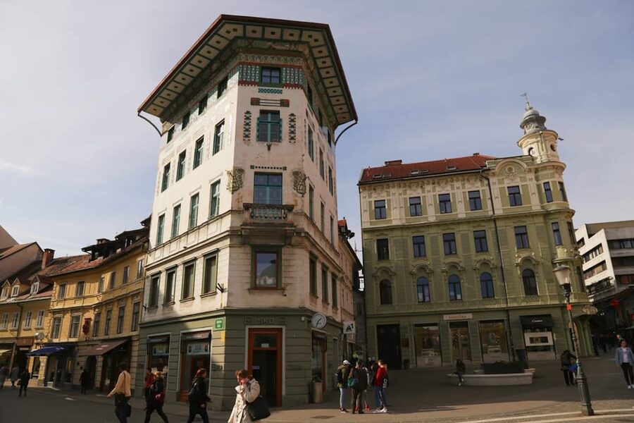 From Zagreb: Ljubljana and Lake Bled Small Group Guided Tour - Lake Bled’s pletna boat and island church