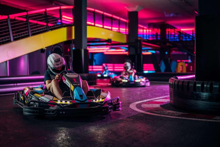 Gokart experience at Woop! karting - the fastest attraction - Timing your visit and avoiding a long wait