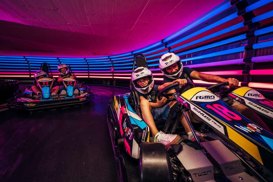 Gokart experience at Woop! karting - the fastest attraction - Finding WOOP! and getting ready to drive