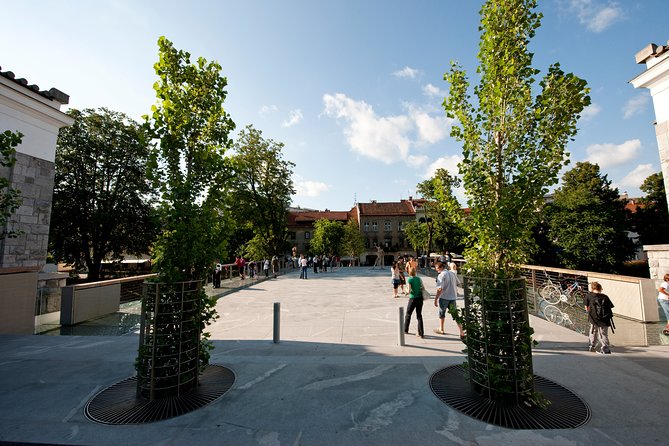 Guided Walk and Funicular Ride to Ljubljana Castle - Why this two-hour Ljubljana tour works well