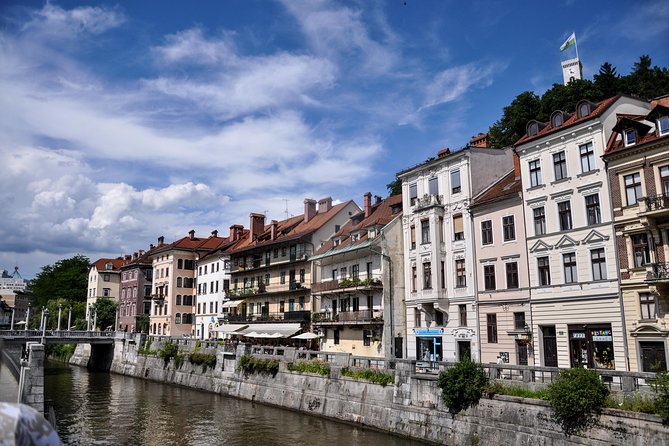 Historic Ljubljana Tour with Ljubljana Castle included - Butcher’s Bridge and Dragon Bridge