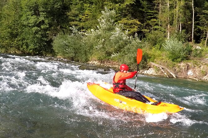 Kayaking in Bled - Learning the basics before the first rapid