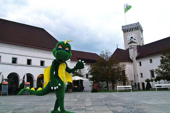 Ljubljana City Tour Including Ljubljana Castle - What the guides add to a short tour