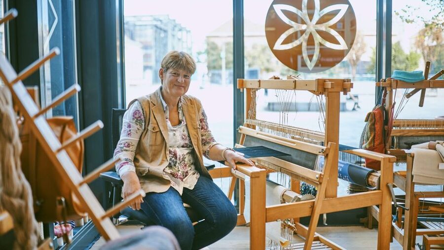 Ljubljana: Interactive Workshop with Experienced Weaver - Key points to know before you book