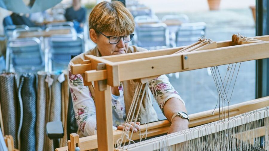Ljubljana: Interactive Workshop with Experienced Weaver - Meeting Mojca beside the Slovene Ethnographic Museum