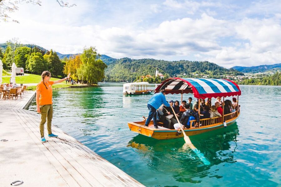 Ljubljana: Lake Bled & Postojna Cave Day Trip - Key points to know before booking