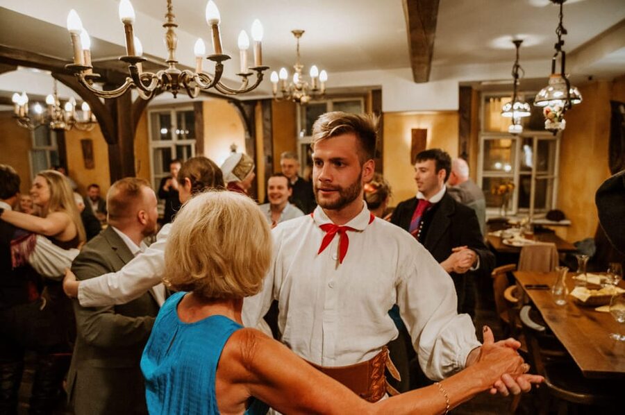 Ljubljana: Traditional Slovenian Dinner and Show - The polka lesson is the turning point