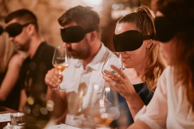 Ljubljana: Wine Tasting Experience with Appetizers - Seven Slovenian wines in two hours