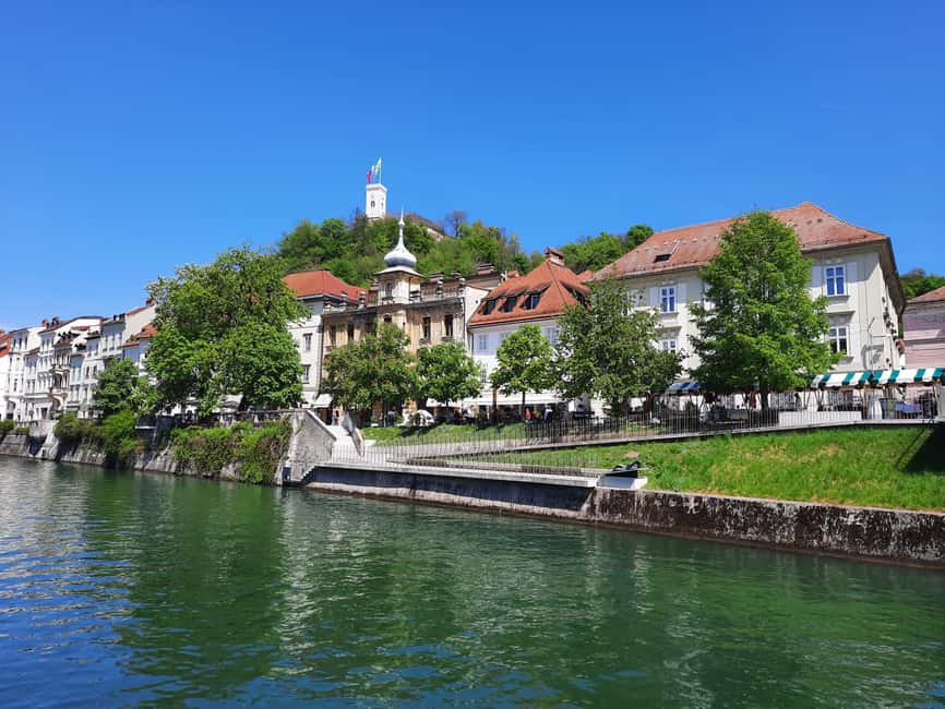 Ljubljana wonderful castle on foot and new places :) - Crossing the center by way of Cobblers’ Bridge