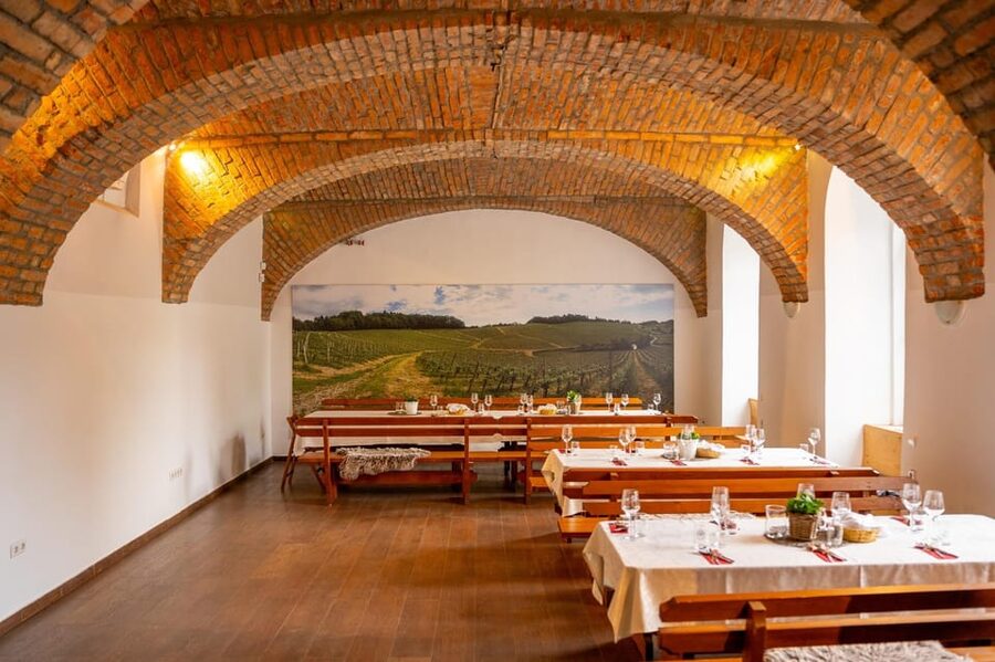 Maribor: Vinag Wine Cellar Tour with Wine tasting and snacks - Key points at a glance