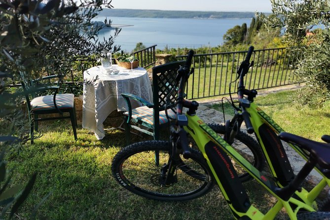 Panoramic Piran and Salt Pans: E-Bike Boutique Tour - Downhill to Fiesa Lake