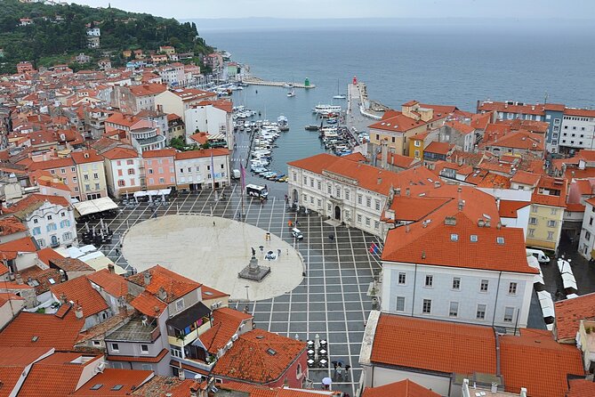 Piran Old Town Walking Tour - Saint Francis Monastery and its quiet cloisters