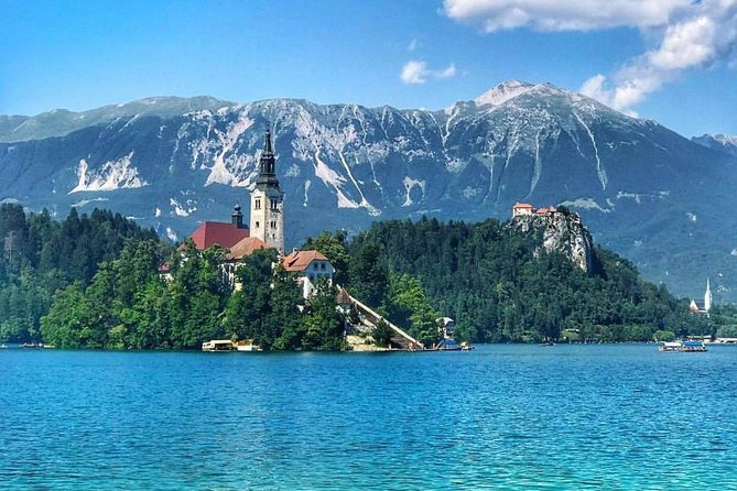 Slovenian highlights - Lake Bled, Postojna Cave & Predjama Castle from Ljubljana - The guide can make or break the day