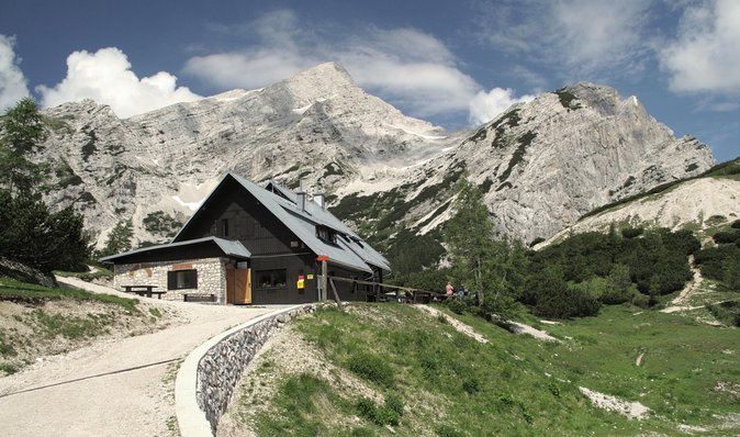 Soča Valley and Triglav National Park day trip - Lake Jasna: a calm opening near Kranjska Gora